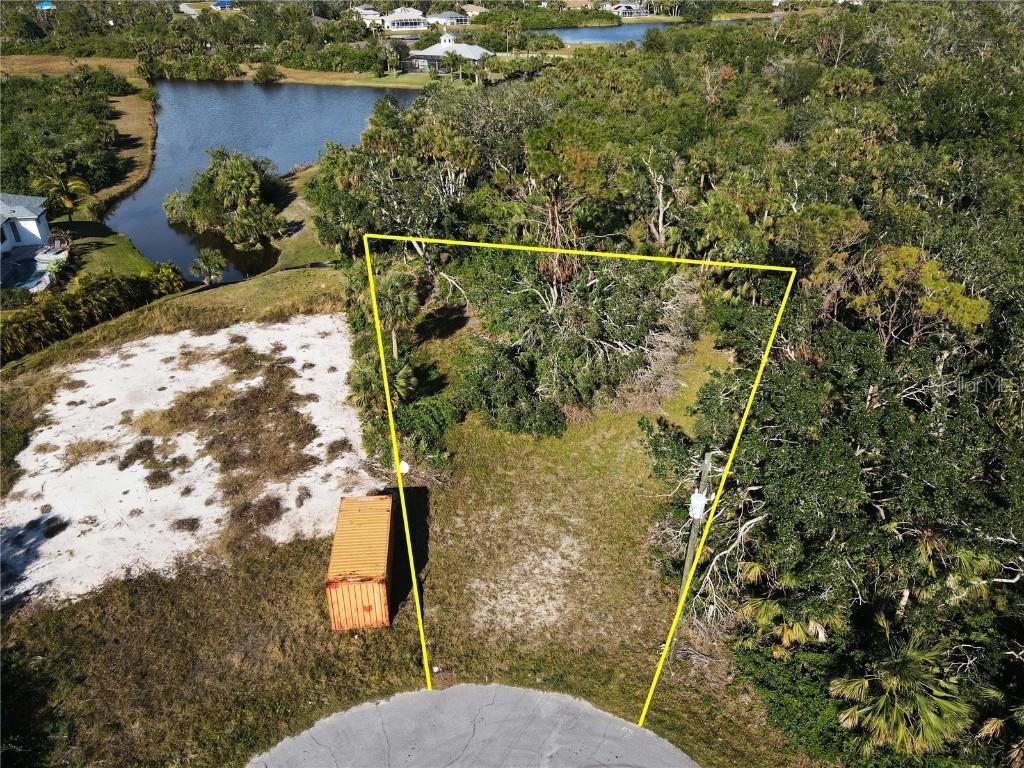 132 Hunter Rd., Rotonda West, FL 33947