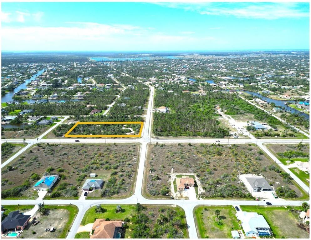 14933 Ingraham Blvd., Port Charlotte, FL 33981