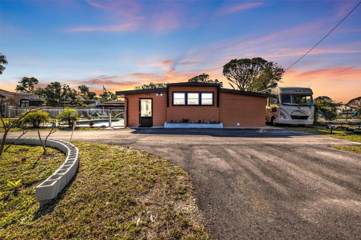 7414 San Casa Dr., Englewood, FL 34224