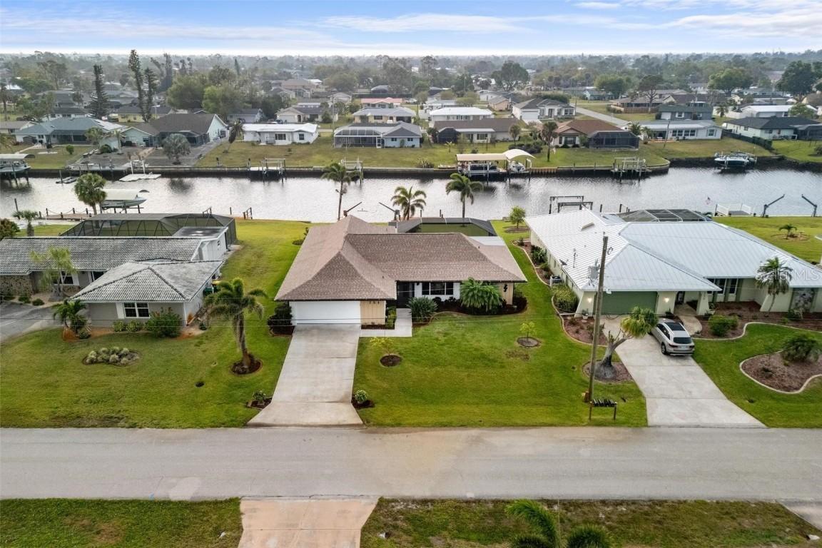 751 S Ellicott Cir., Port Charlotte, FL 33952