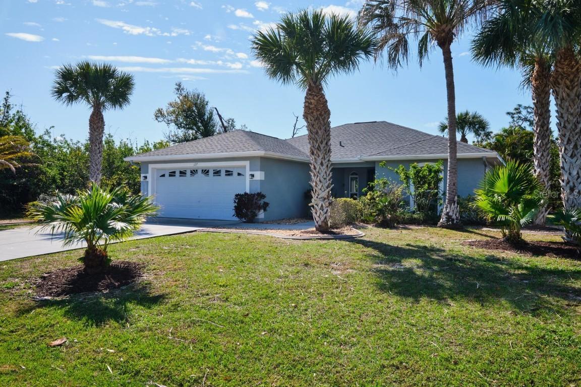 127 Linda Lee Dr., Rotonda West, FL 33947