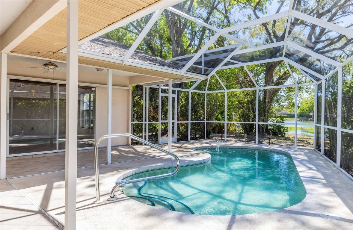 3391 Crystal Lakes Ct., Sarasota, FL 34235