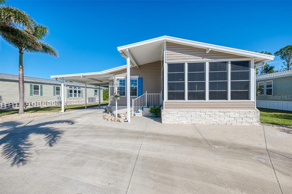 9110 Pinehaven Way, Englewood, FL 34224
