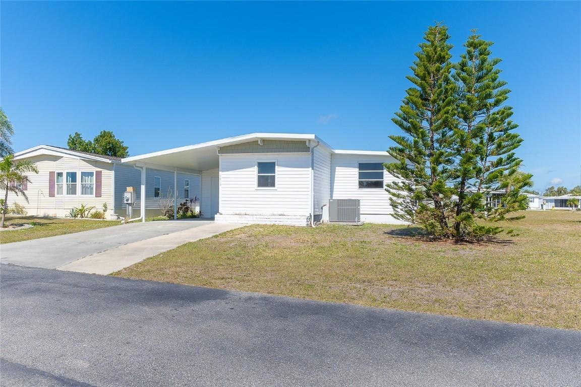 7413 Petula Ave., Port Charlotte, FL 33981