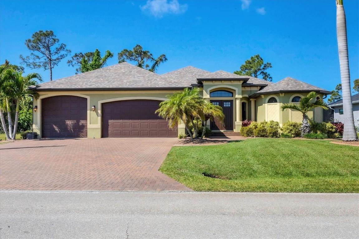 758 Rotonda Cir., Rotonda West, FL 33947