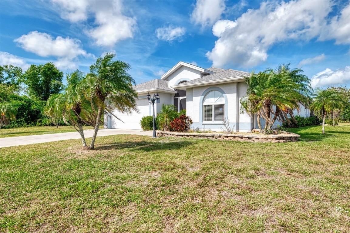 115 Australian Dr., Rotonda West, FL 33947