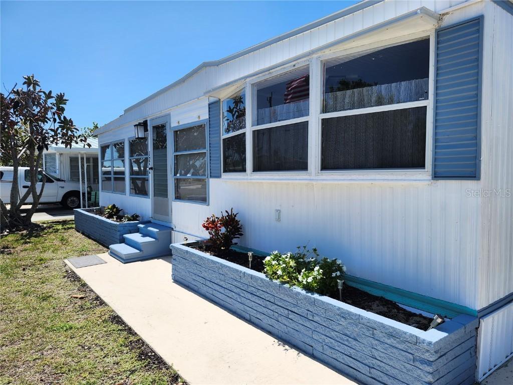1252 Kingfisher Dr., Englewood, FL 34224