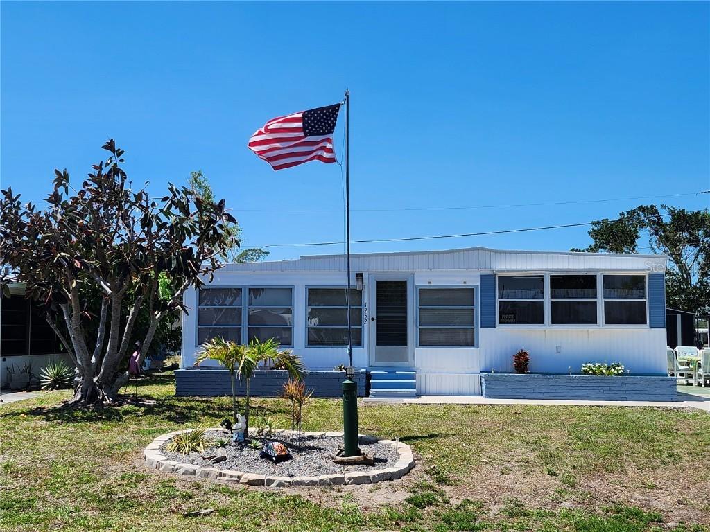 1252 Kingfisher Dr., Englewood, FL 34224