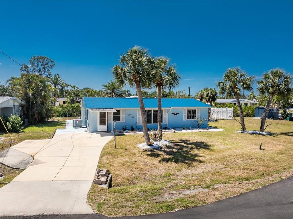 1167 Delmar St., Englewood, FL 34224
