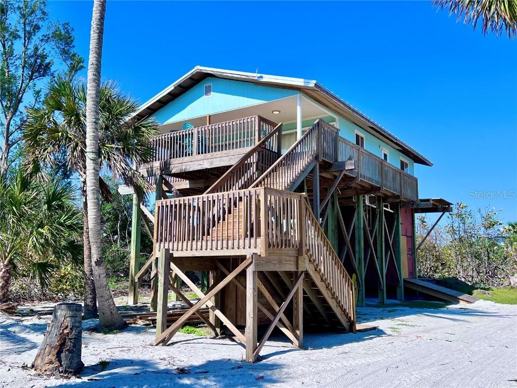 8472 Grand Ave., Placida, FL 33946