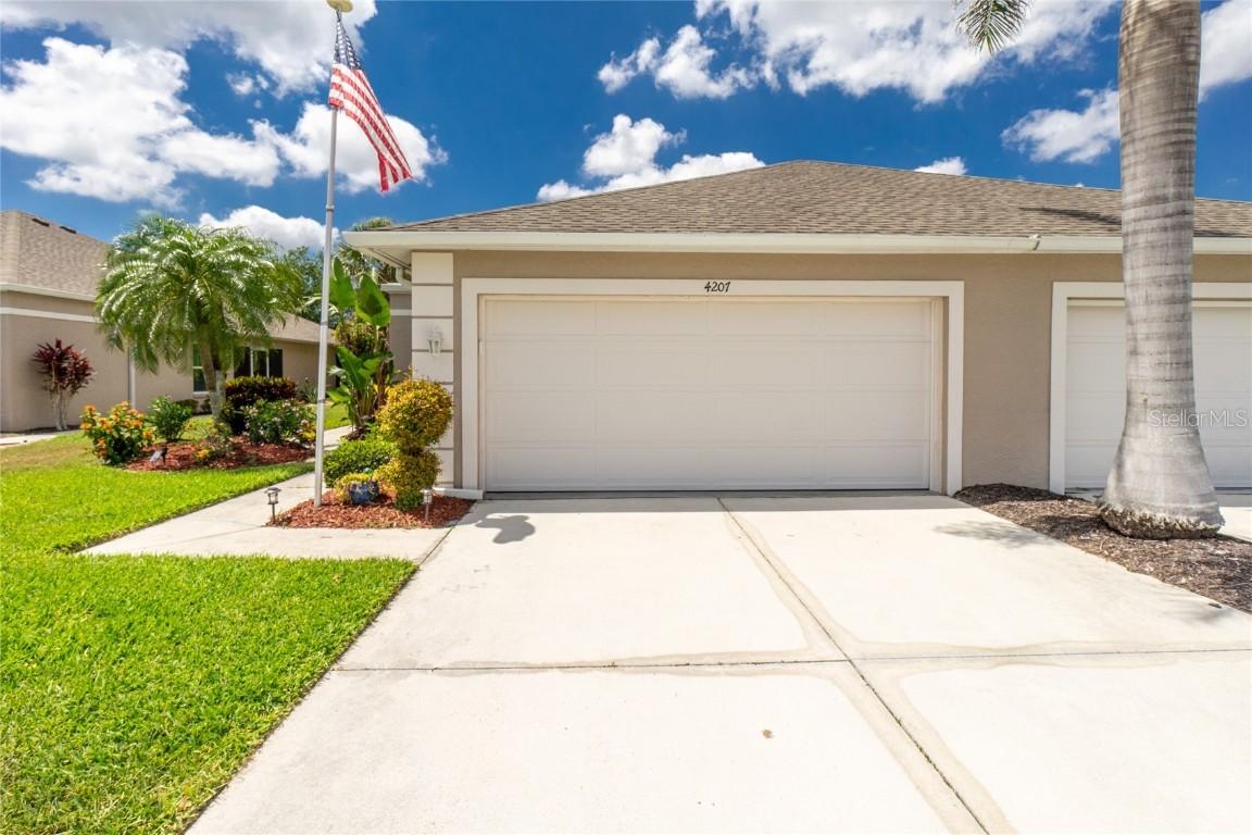 4207 Fairway Pl., North Port, FL 34287