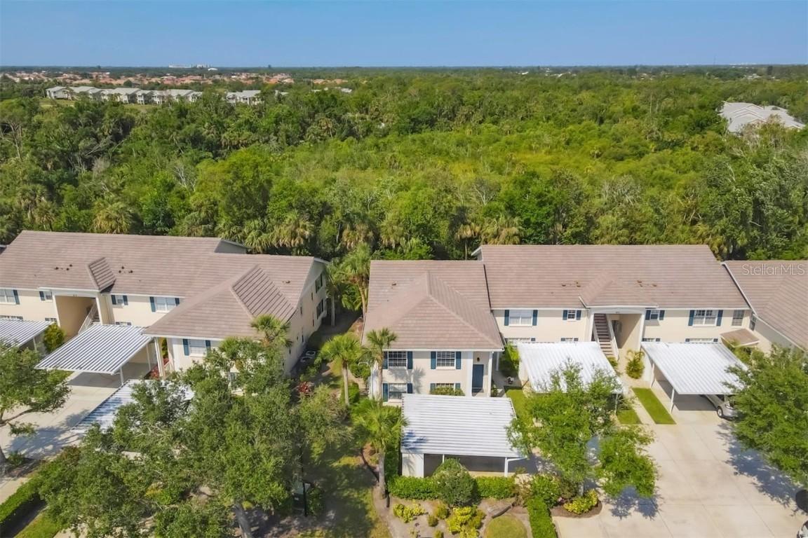 821 Montrose Dr. #201, Venice, FL 34293