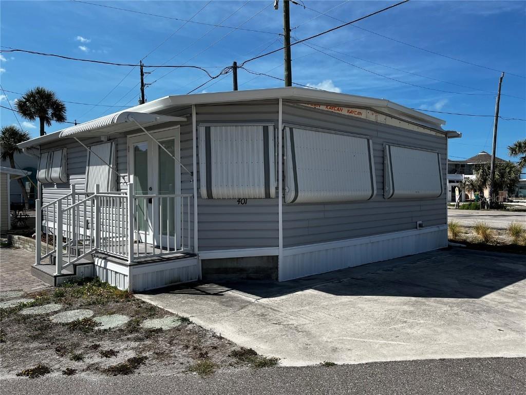 2295 N Beach Rd. #401, Englewood, FL 34223