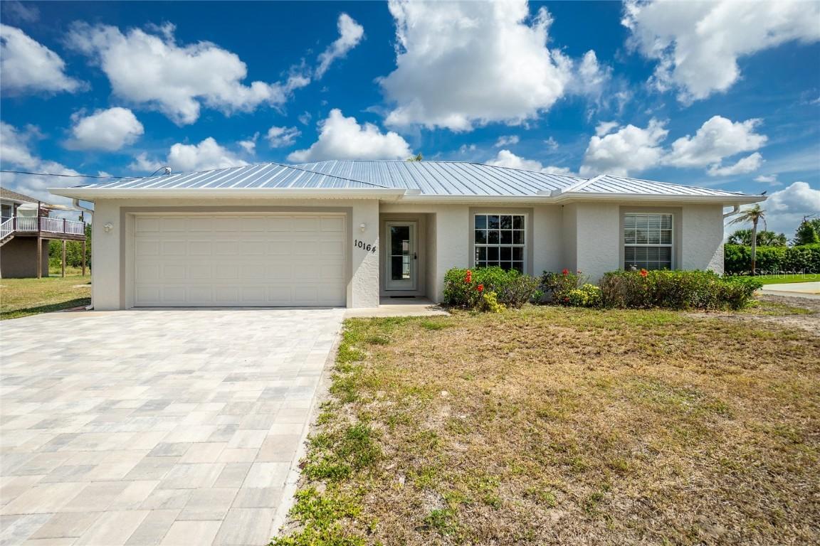 10164 Stonecrop Ave., Englewood, FL 34224