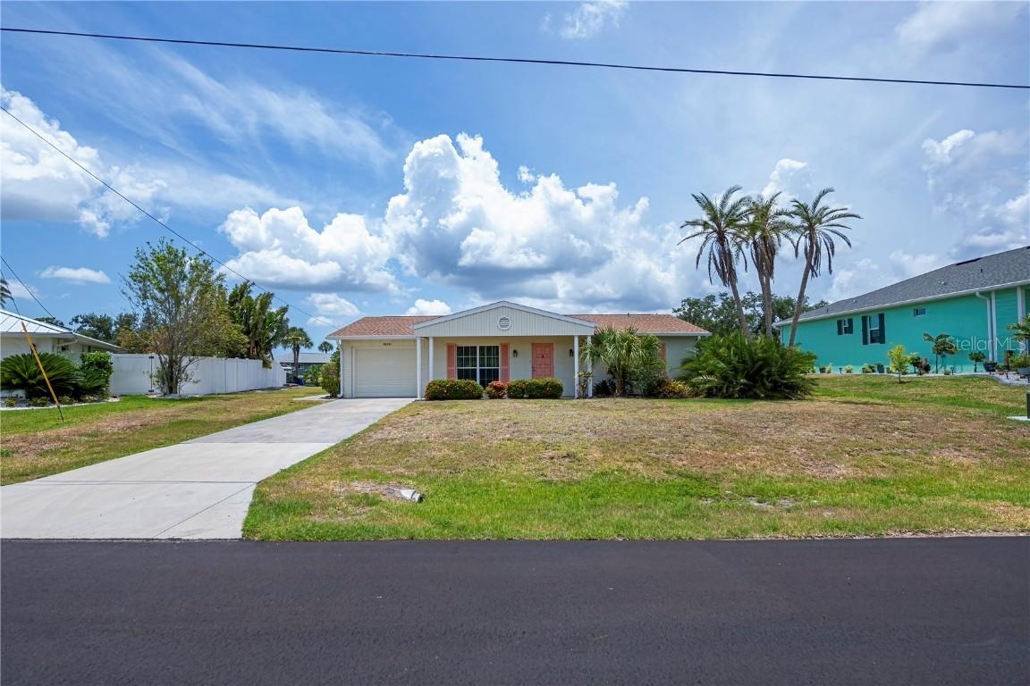 18451 Goodman Cir., Port Charlotte, FL 33948