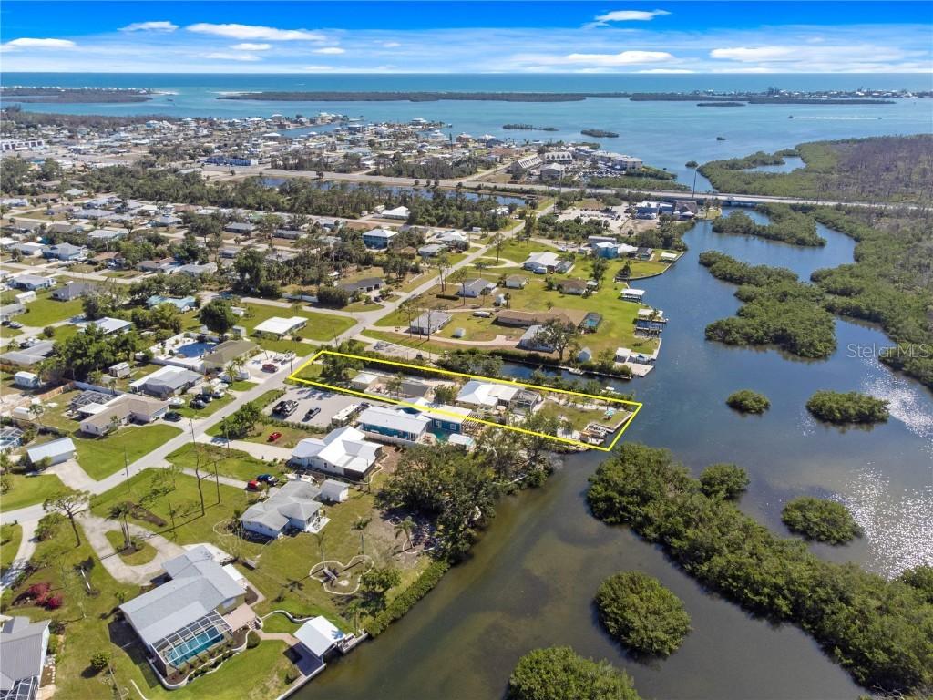 2060 Oyster Creek Dr., Englewood, FL 34224