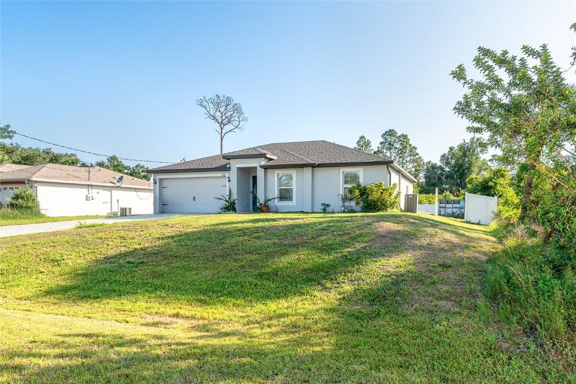 2408 Bonanza Ln., North Port, FL 34286