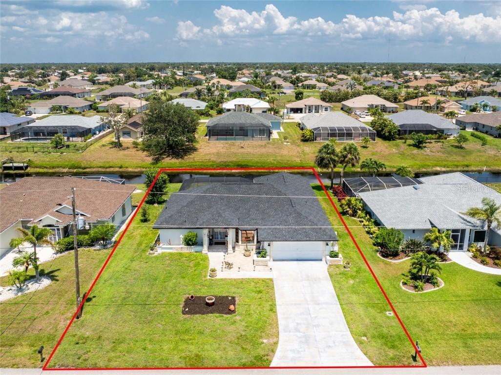 209 Fairway Rd., Rotonda West, FL 33947