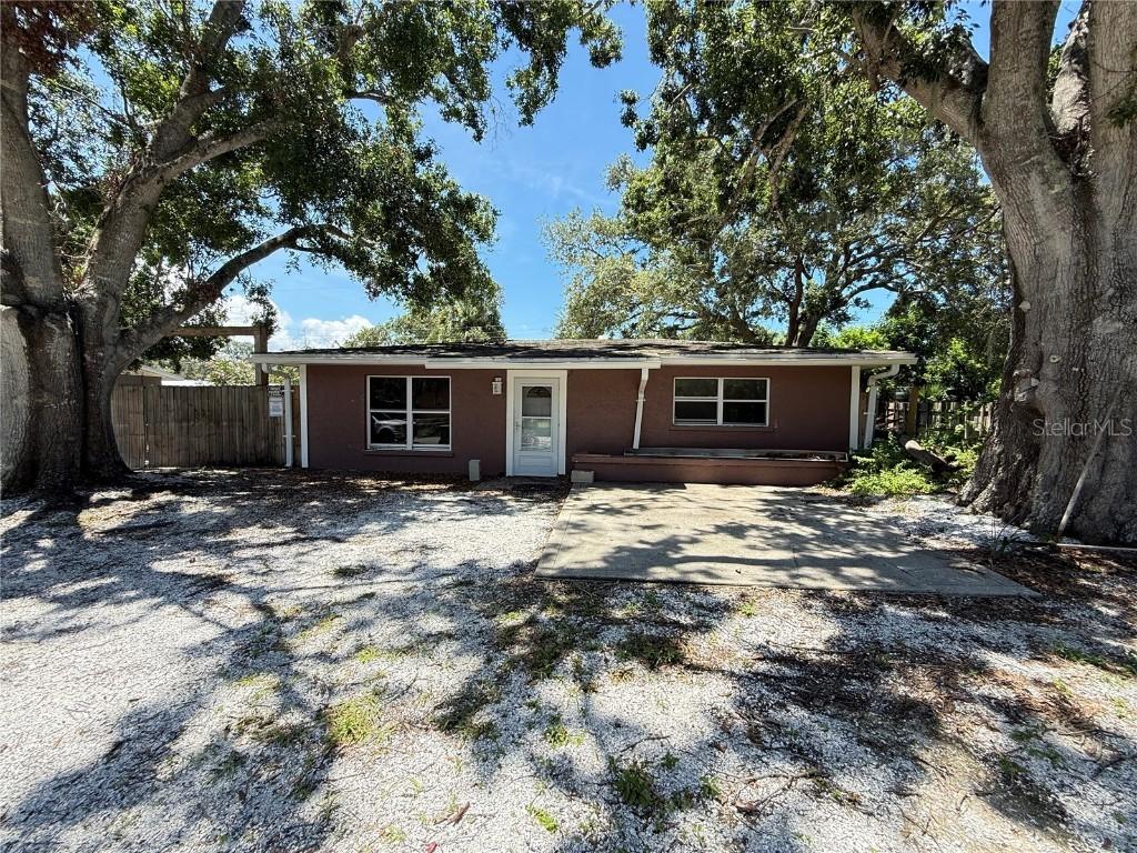 3810 Gopher St., Sarasota, FL 34232