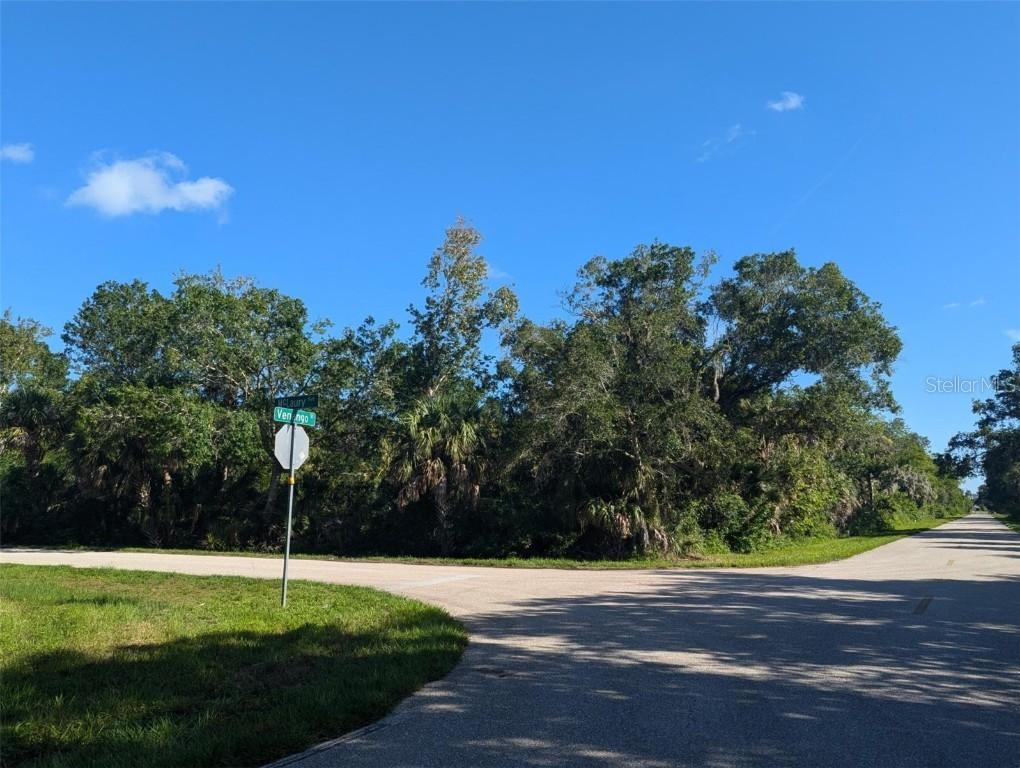 16506 Mclaury Ave., Port Charlotte, FL 33954