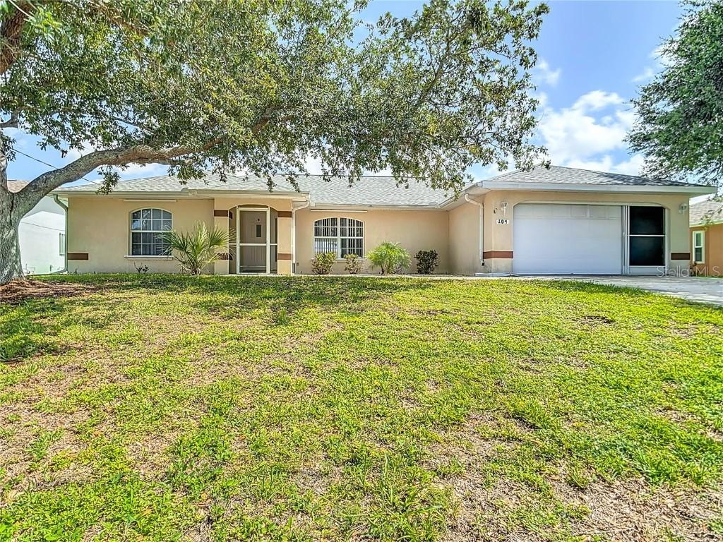 104 Mark Twain Ln., Rotonda West, FL 33947