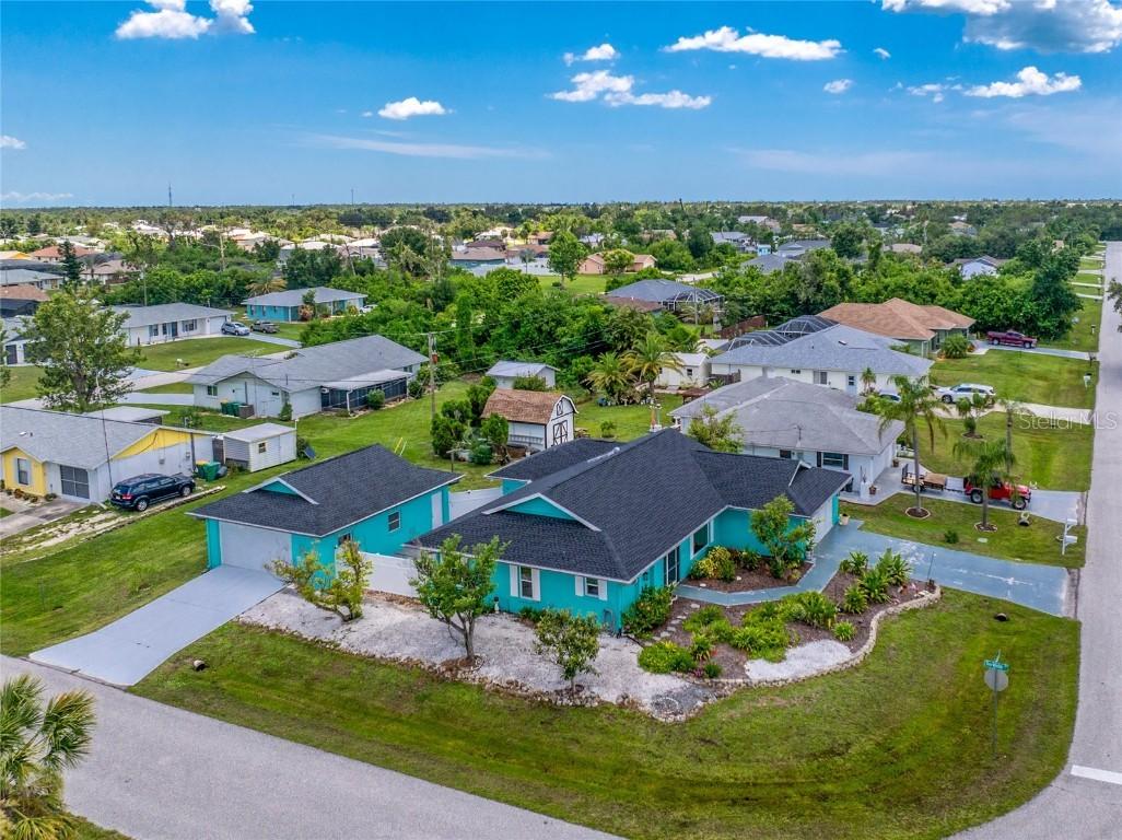 9457 Heartwellville Ave., Englewood, FL 34224