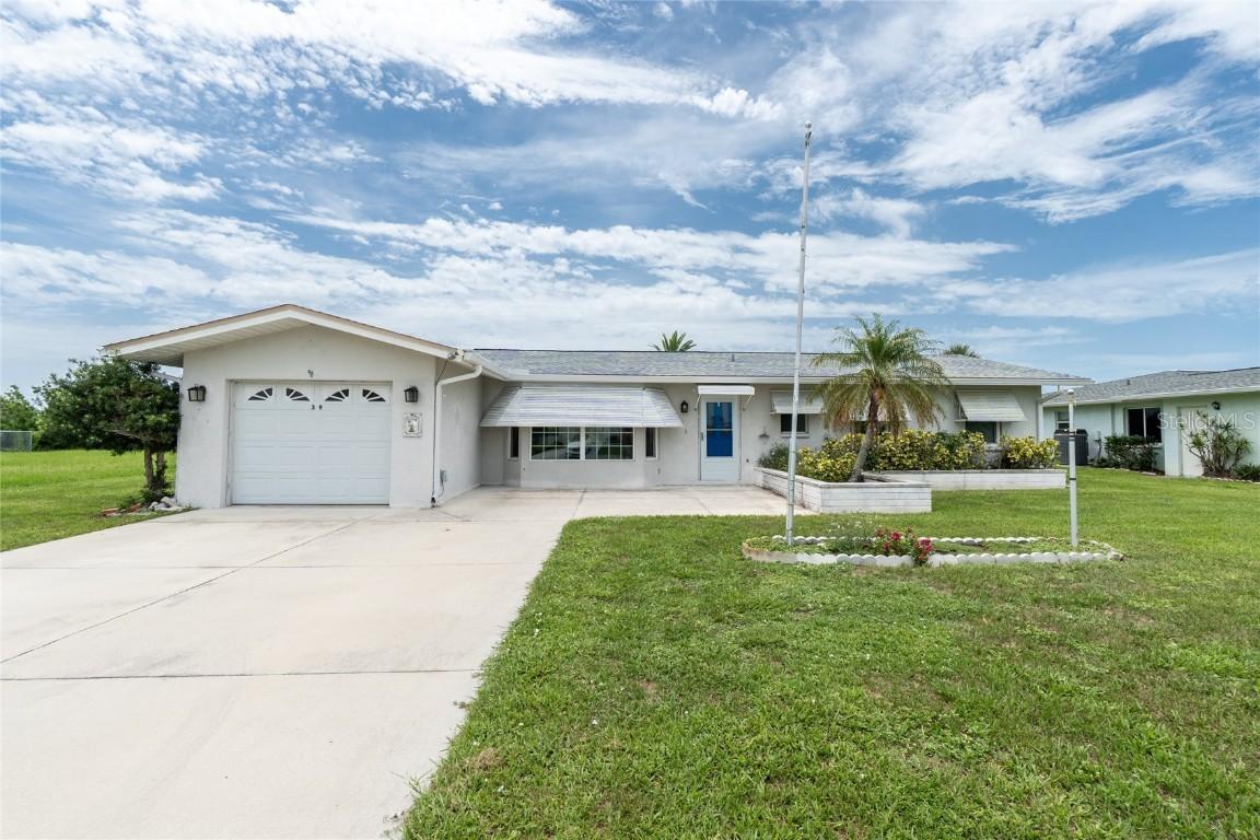 39 Caddy Rd., Rotonda West, FL 33947
