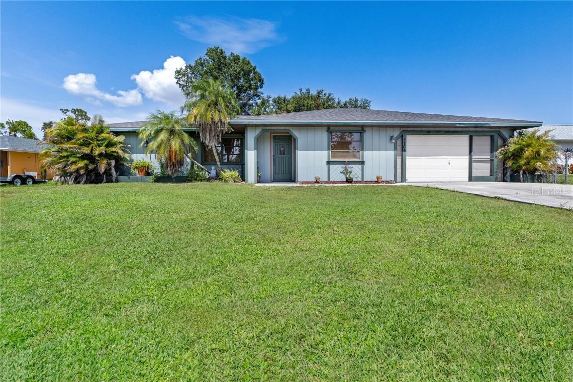 7104 Castilla St., Port Charlotte, FL 33981