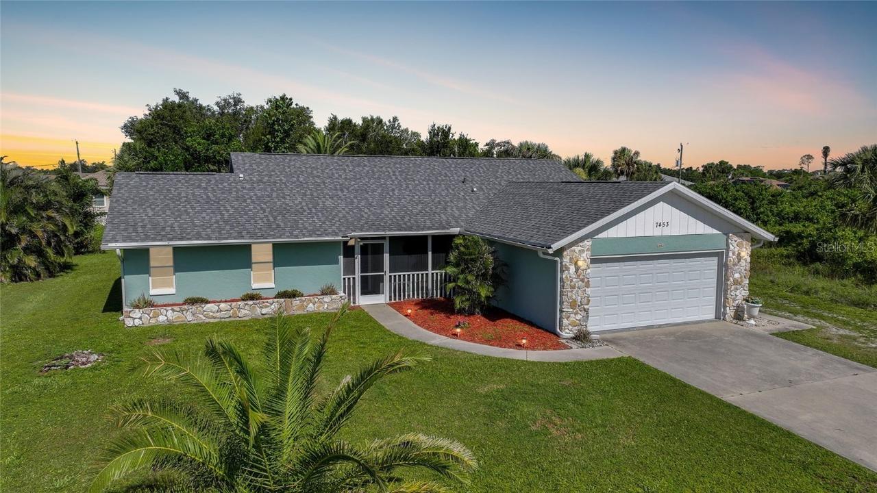 7453 Spinnaker Blvd., Englewood, FL 34224