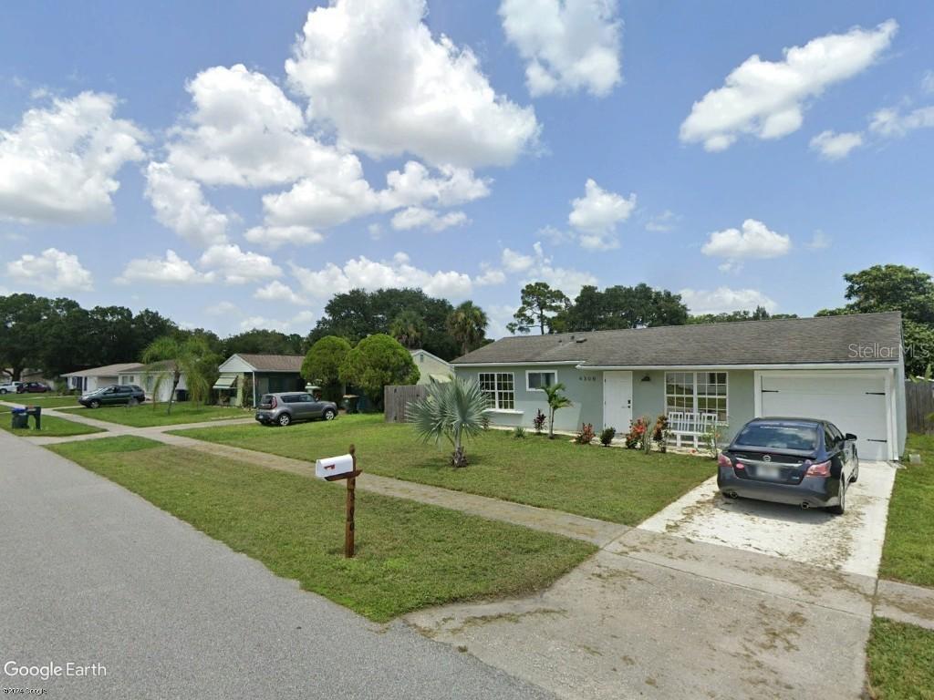 4300 Avanti Cir., North Port, FL 34287