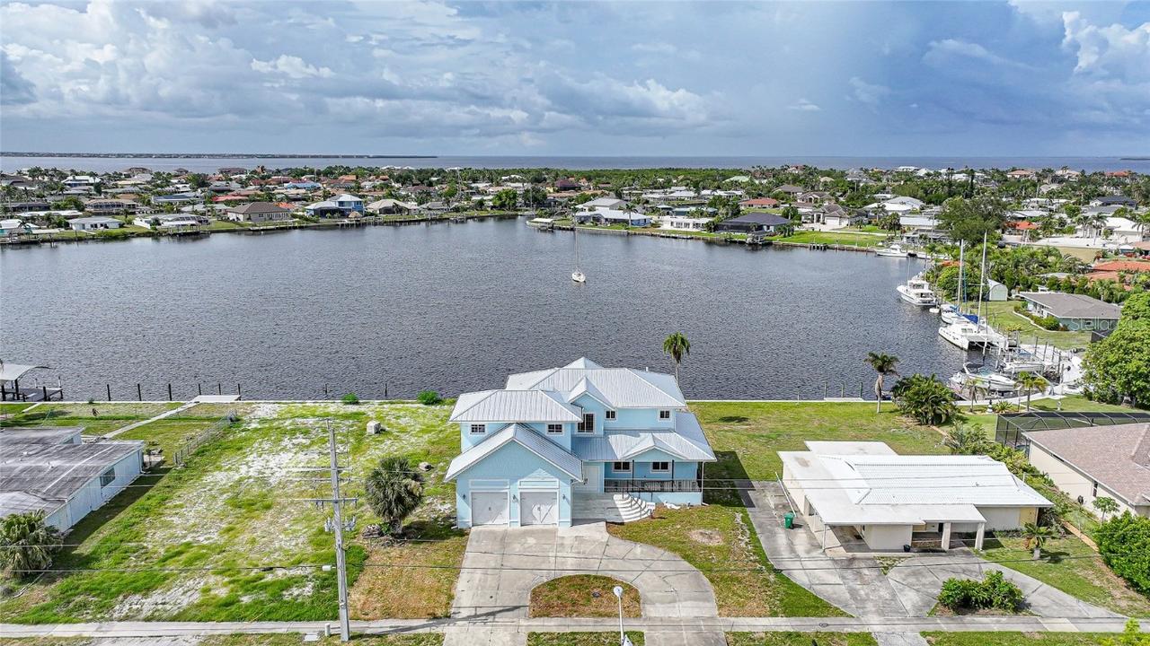 21519 Edgewater Dr., Port Charlotte, FL 33952
