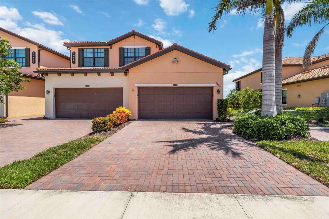 10801 Tarflower Dr. #102, Venice, FL 34293