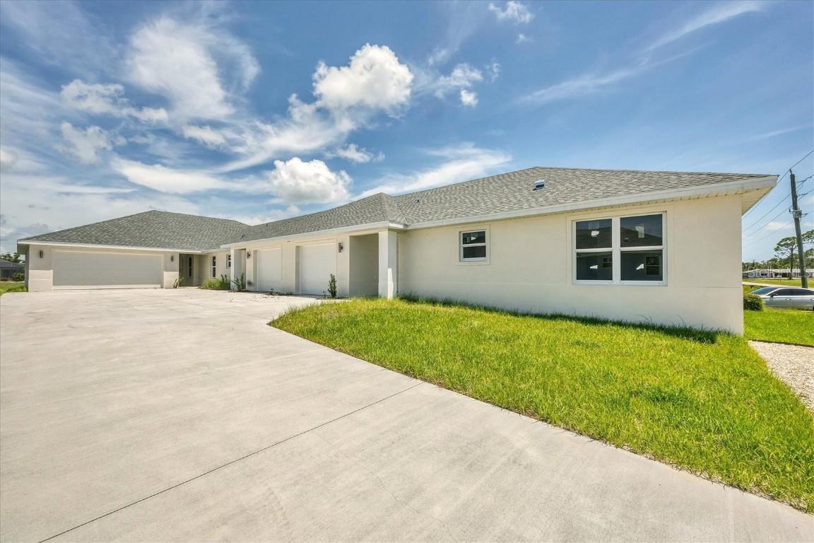 236 Boundary Blvd., Rotonda West, FL 33947