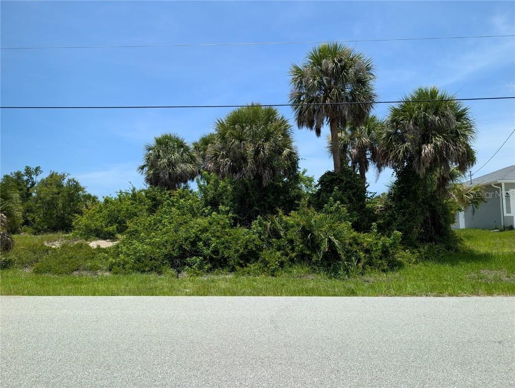7157 Sea Mist Drive Dr., Port Charlotte, FL 33981