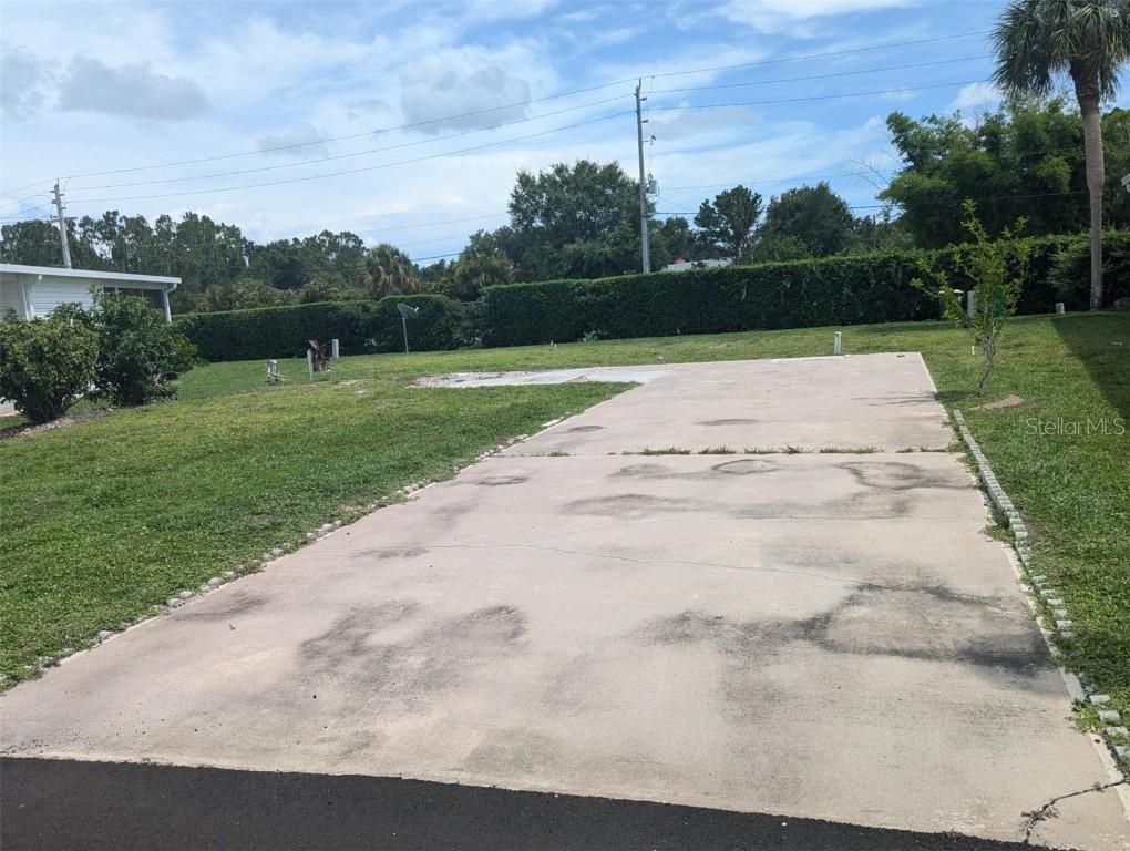 2100 Kings Hwy Hwy. #593, Port Charlotte, FL 33980