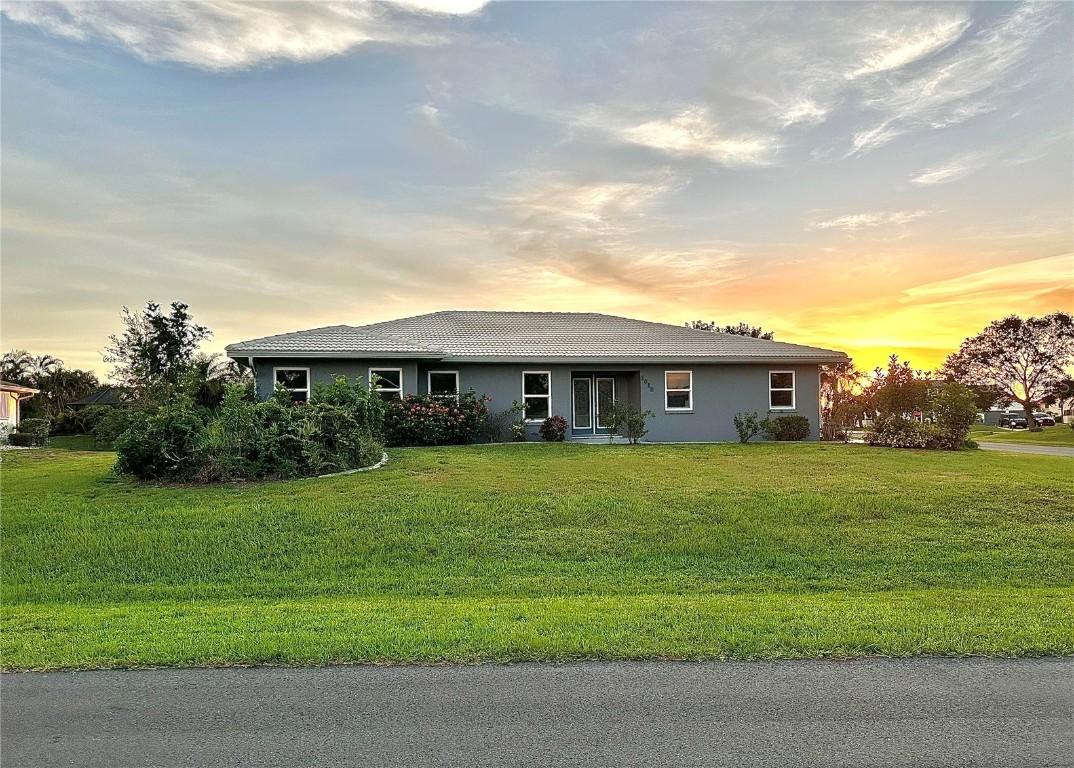 1019 Schooner Ln., Englewood, FL 34224