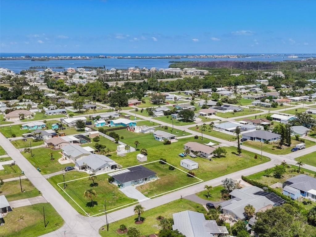 2620 12th St., Englewood, FL 34224
