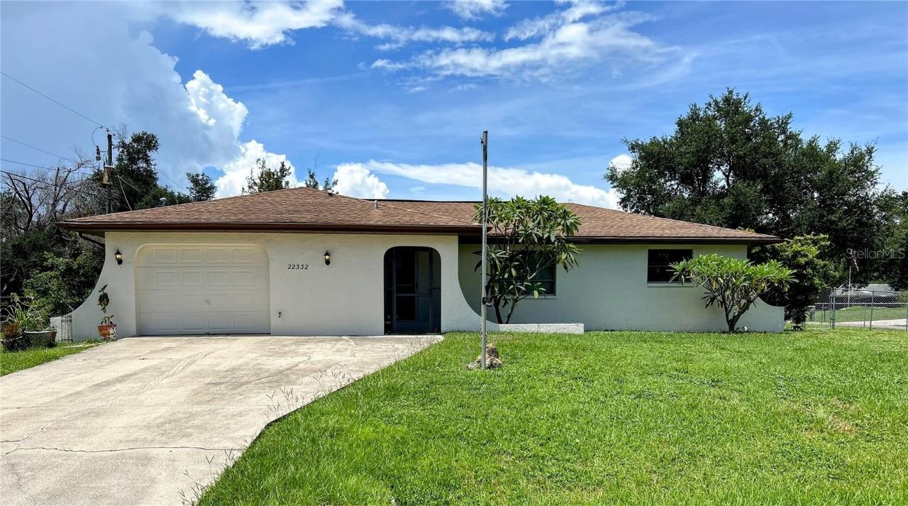 22332 Hallstead Ave., Port Charlotte, FL 33952