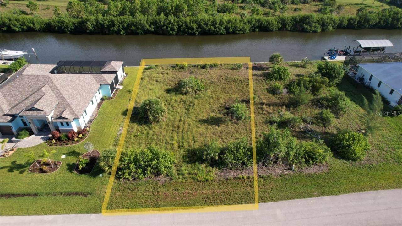 15076 Leipzig Cir., Port Charlotte, FL 33981