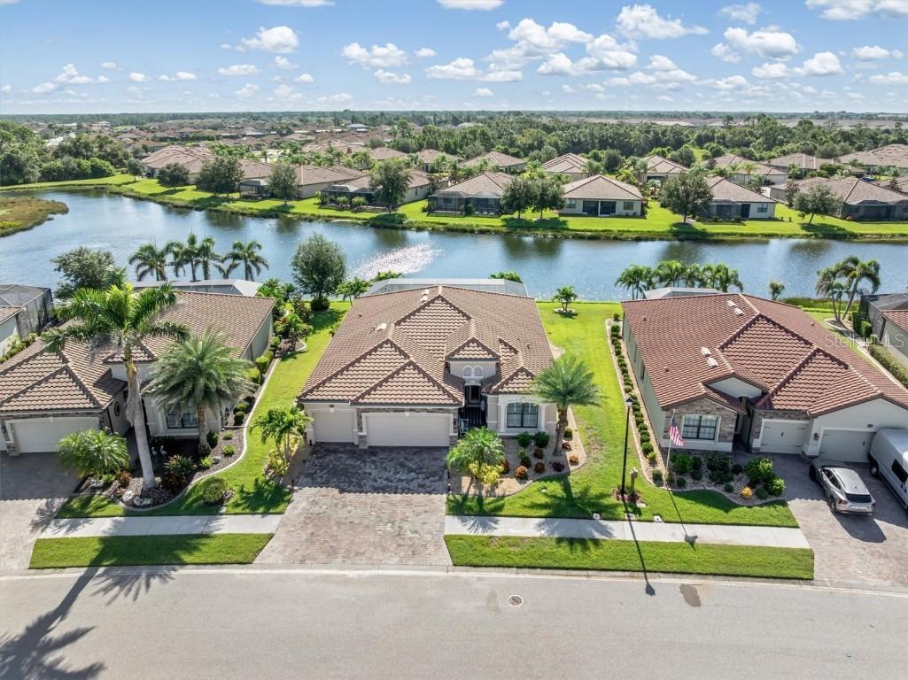 20460 Granlago Dr., Venice, FL 34293