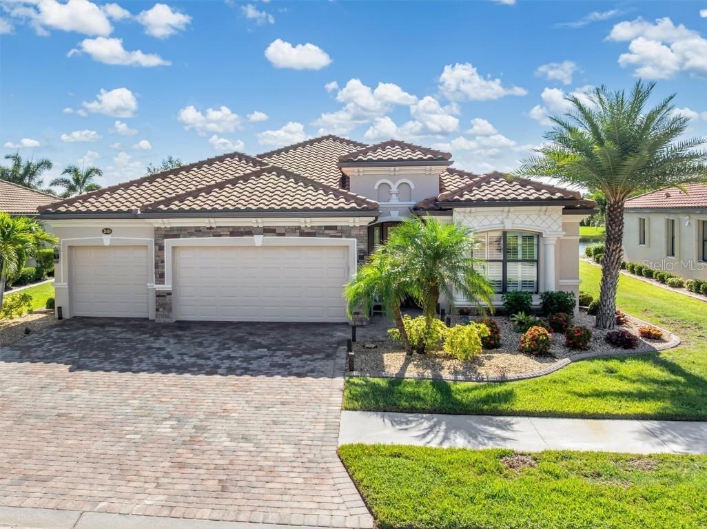 20460 Granlago Dr., Venice, FL 34293