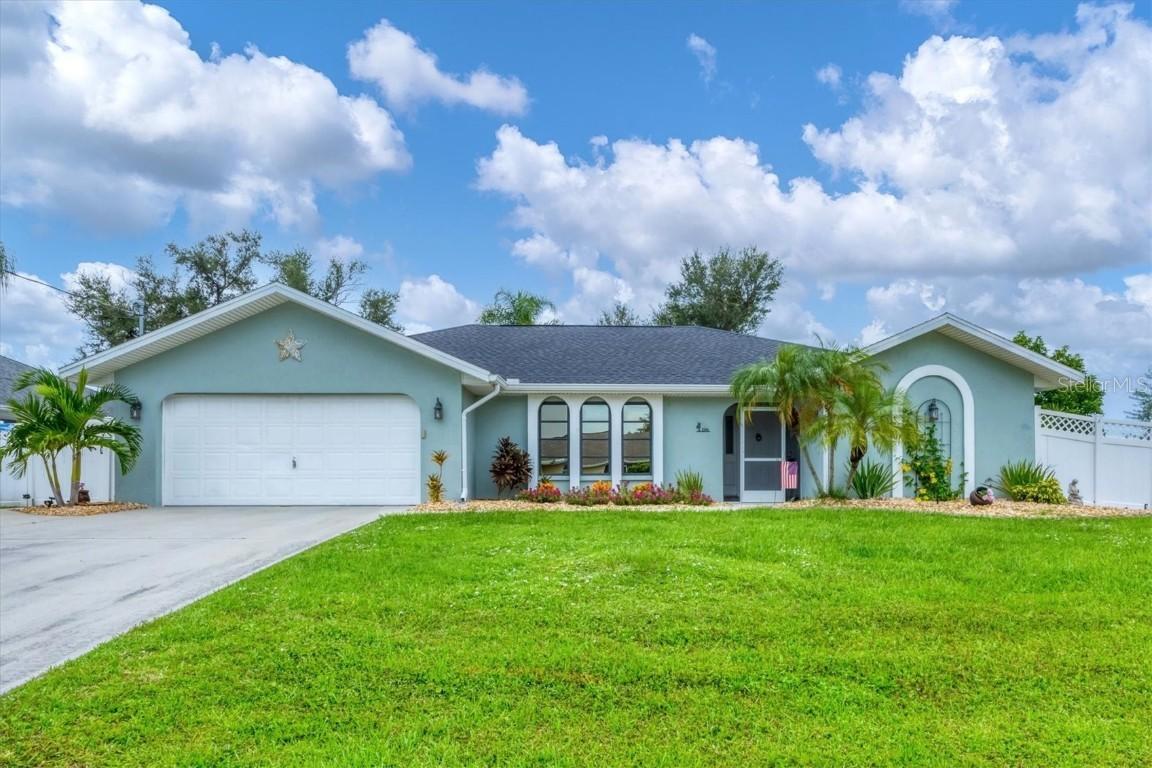 286 Mark Twain Ln., Rotonda West, FL 33947
