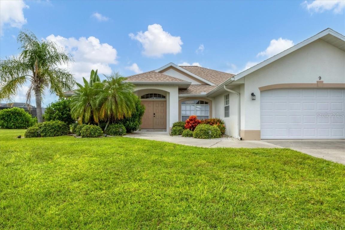 9 Medalist Ter., Rotonda West, FL 33947