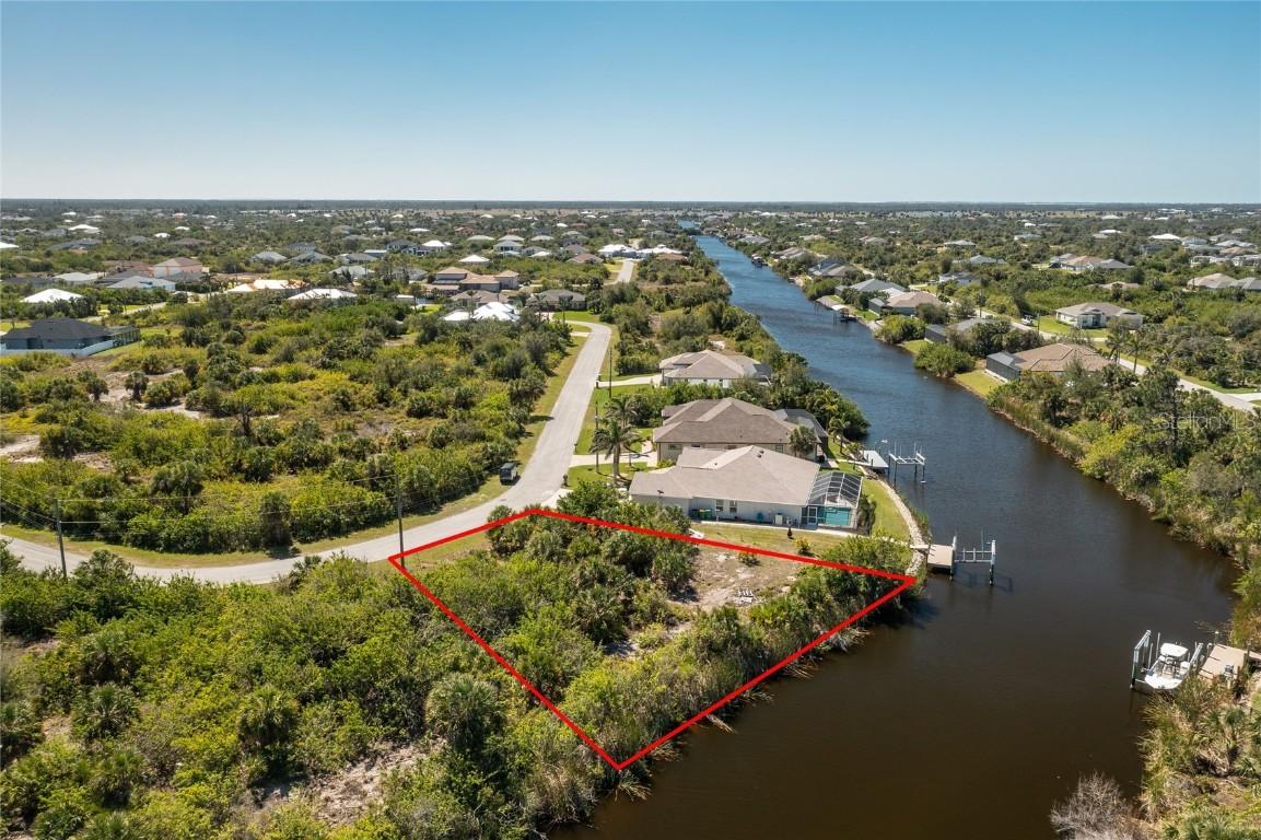 14219 Fruitport Cir., Port Charlotte, FL 33981