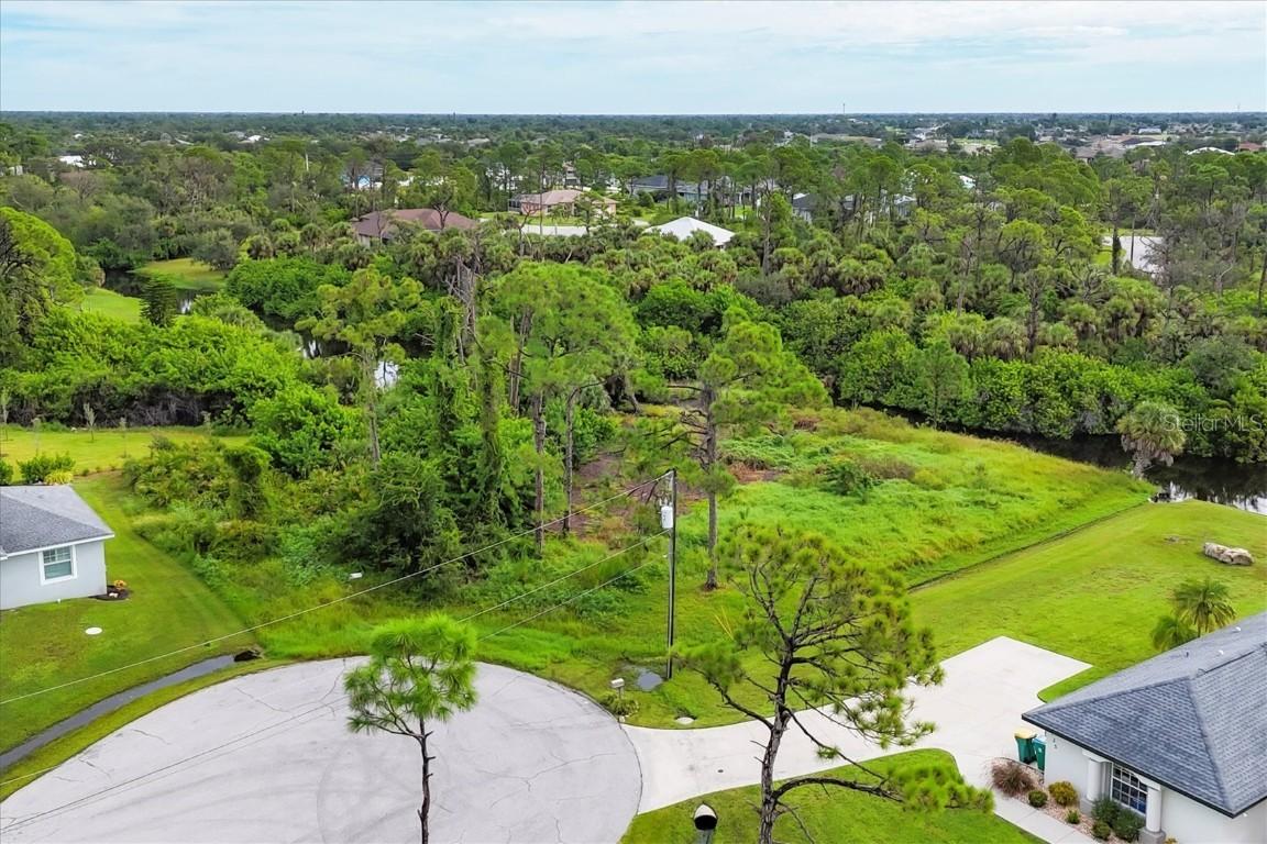 134 Glades Dr., Rotonda West, FL 33947