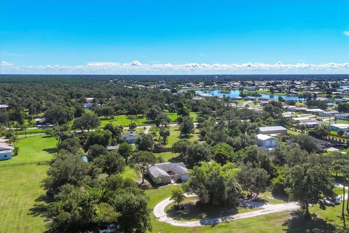 1135 Range Rd., Englewood, FL 34224