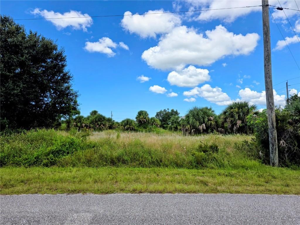 9177 Arberg St., Port Charlotte, FL 33981