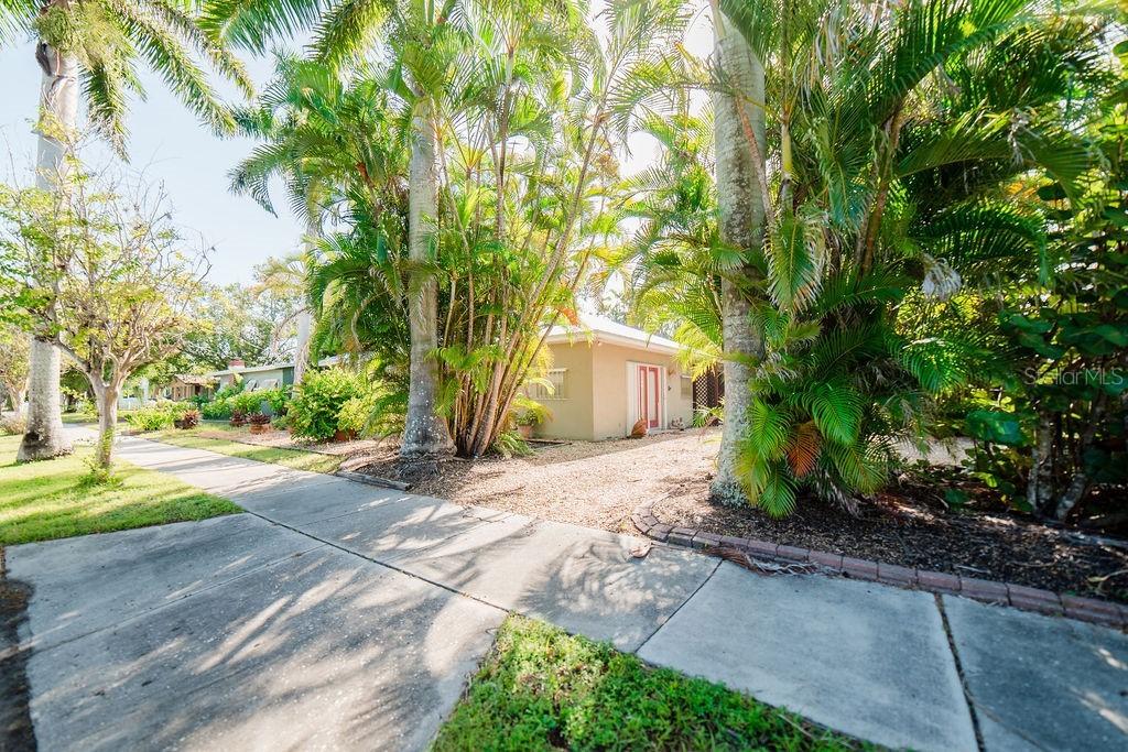 521 W Olympia Ave., Punta Gorda, FL 33950