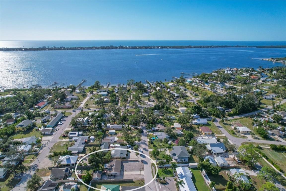 25 1st Ave., Englewood, FL 34223