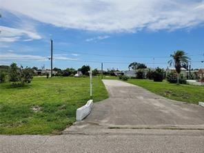 1404 Kingfisher Dr., Englewood, FL 34224
